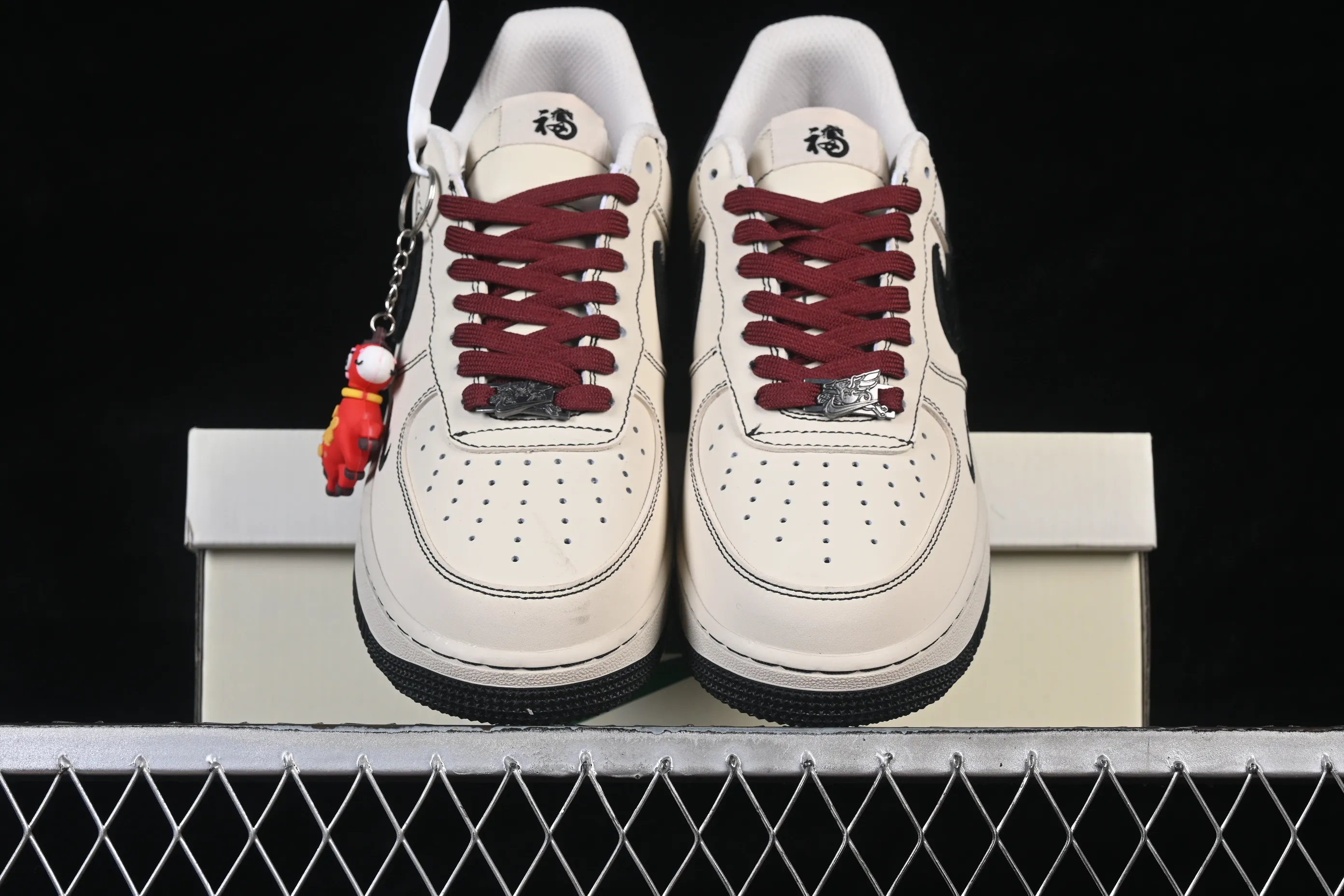All categories Nk Air Force 1 Air Force series Nk Air Force 1 Low Air Force low-top Nike Air Force 1'07 Low Year of the Horse limited rice porcelain Yingmo Air Force 1 low-top casual sneakers IB4607-171